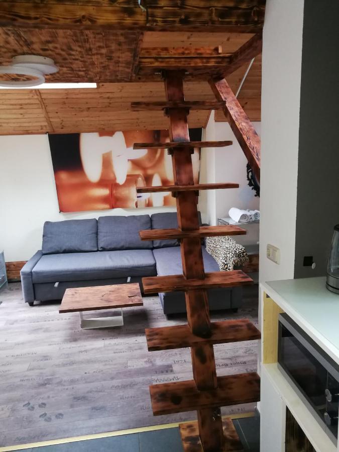 Wohlfuhloase - Zimmer, Appartment - Im Herzen Starnbergs Quarto foto