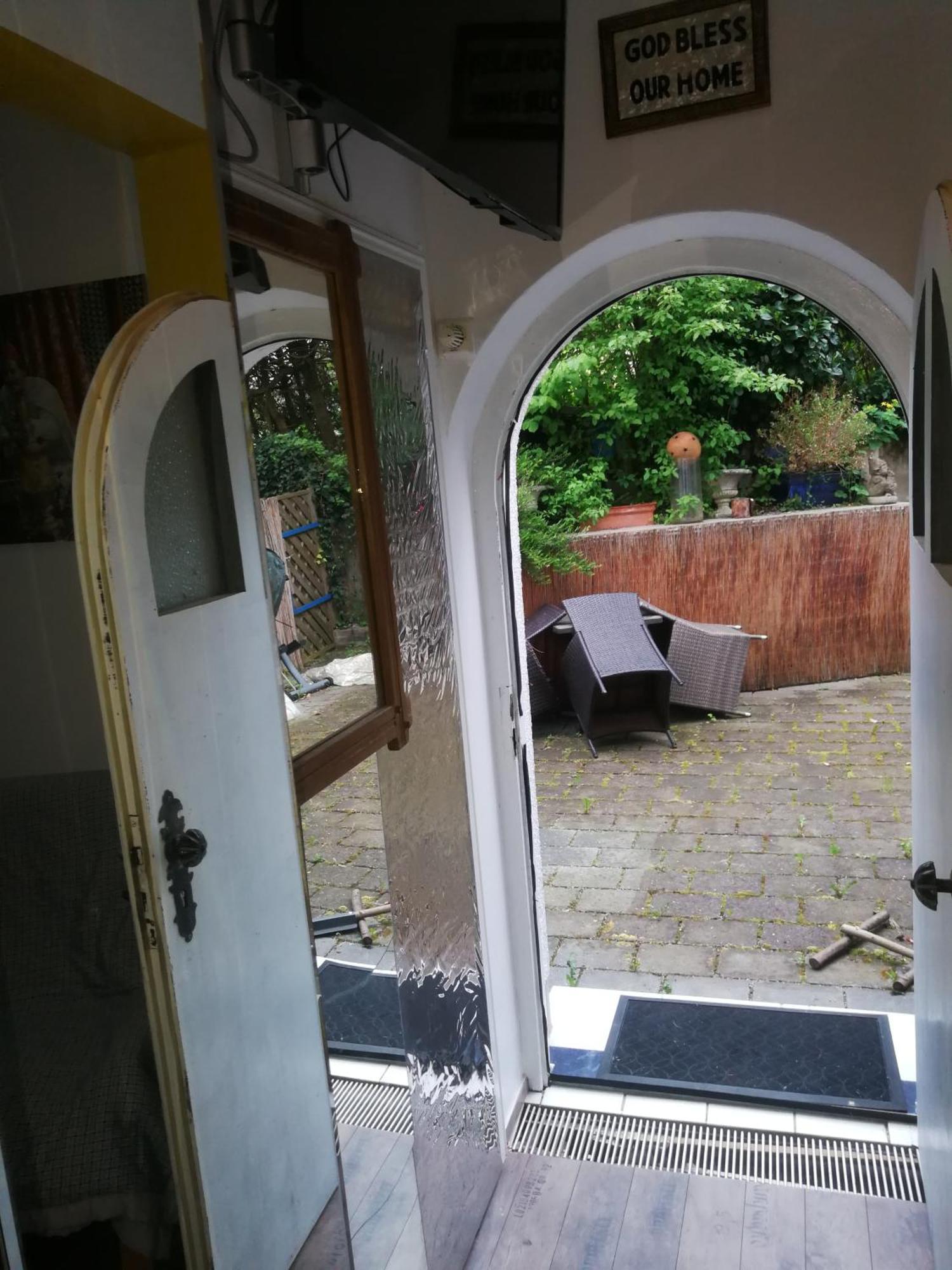 Wohlfuehloase - Zimmer, Appartment - Im Herzen Starnbergs Quarto foto
